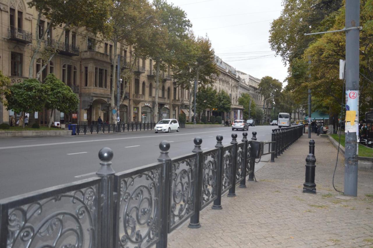 20 Shota Rustaveli Avenue Apartment Tbilisi Exterior photo